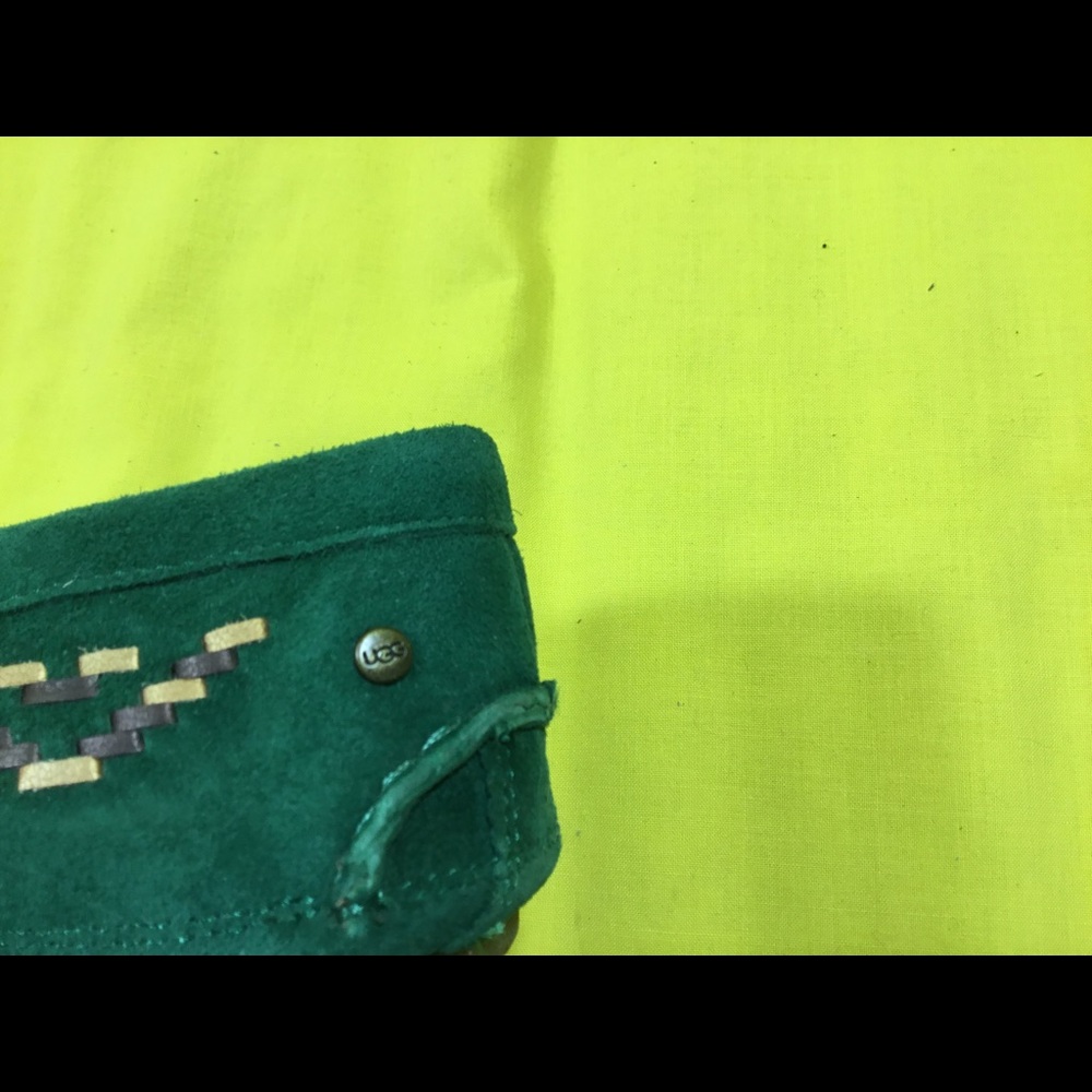 UGG Green Suede Moccasins SZ 8 - Picture 5 of 12